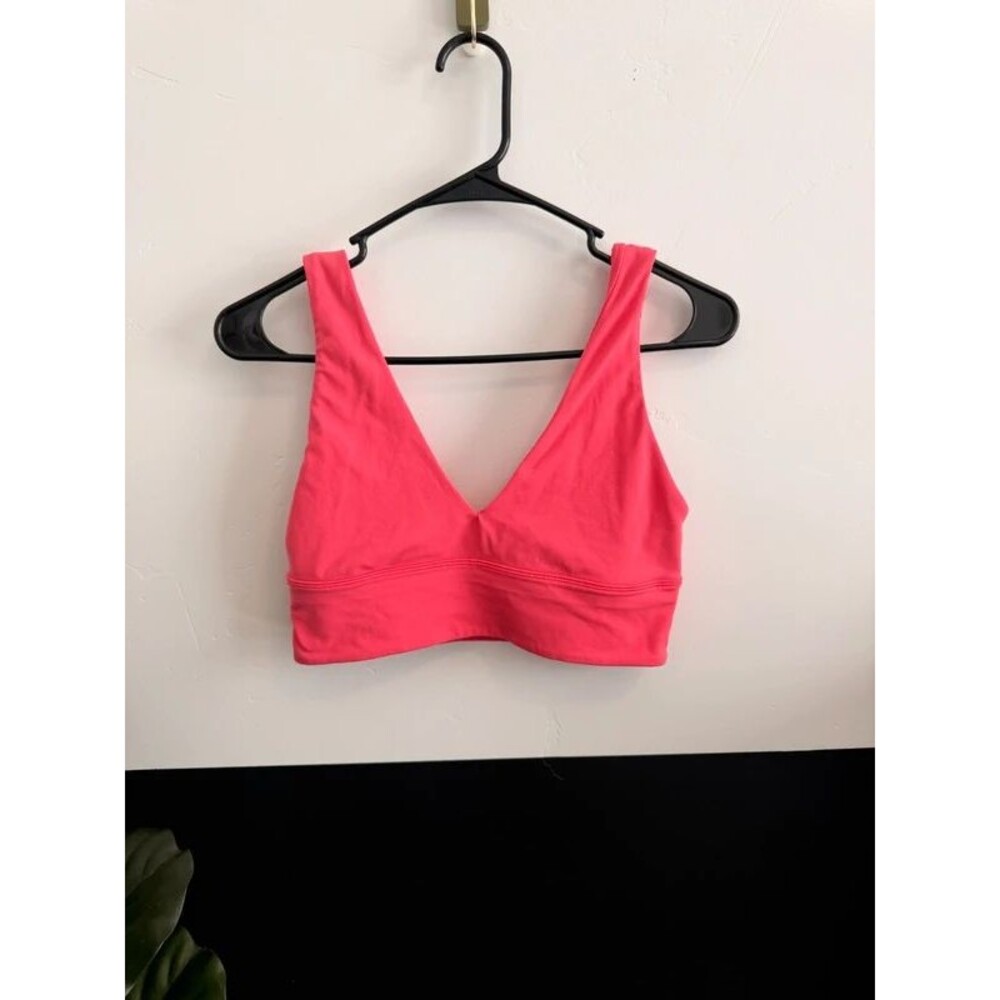 Lululemon Size 8 Align V-Neck Sports Bra